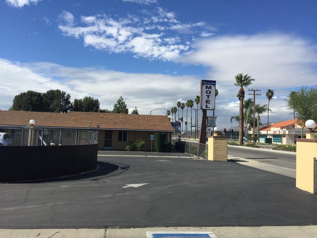 Hacienda Motel San Jacinto Exterior photo
